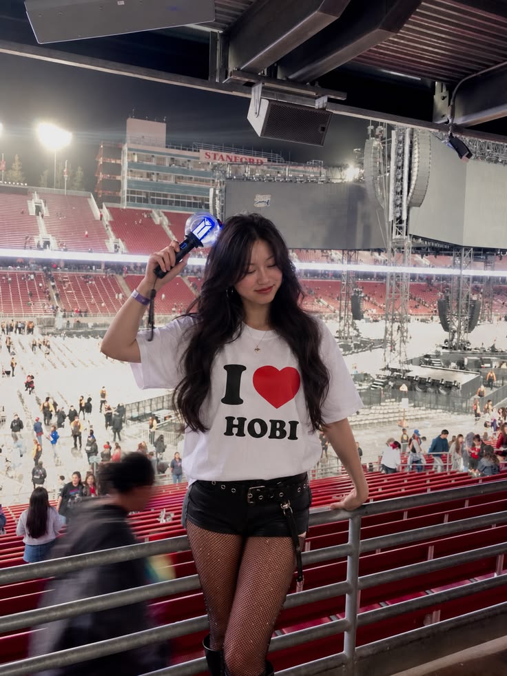 I ❤️ Bangtan Tee
